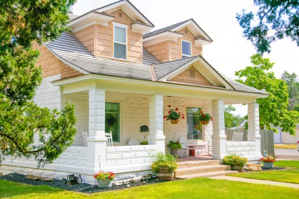 How to Increase Home Value - Curb Appeal